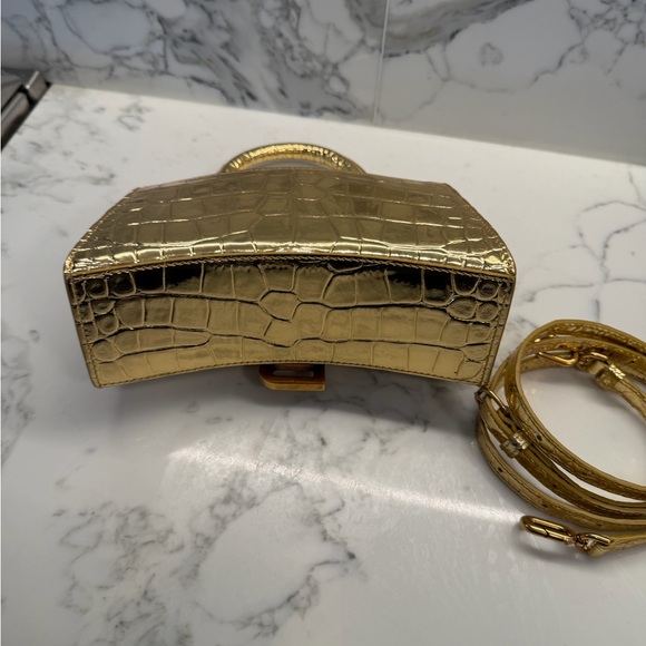 Balenciaga hourglass Gold Crocodile Embossed Handbag - Picture 6 of 7